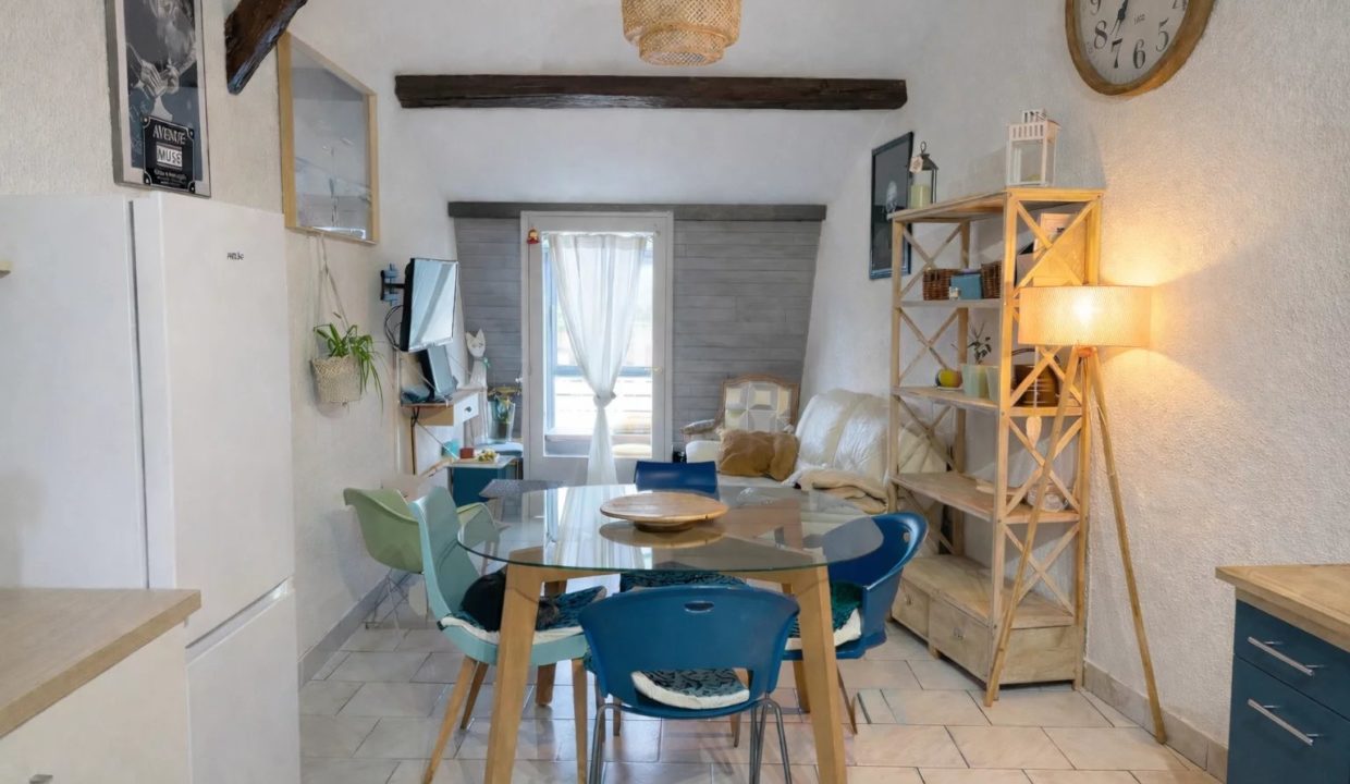 f9d864d39b7977293d4a07d672bbb3b6_fb214d4612_1536-original